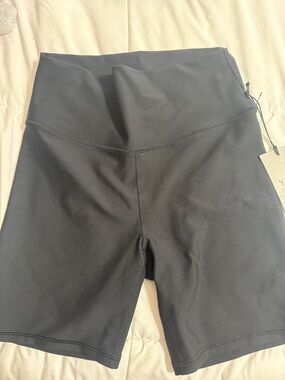 Women’s High-Rise Black Bike Shorts — Sleek Everyday Fit